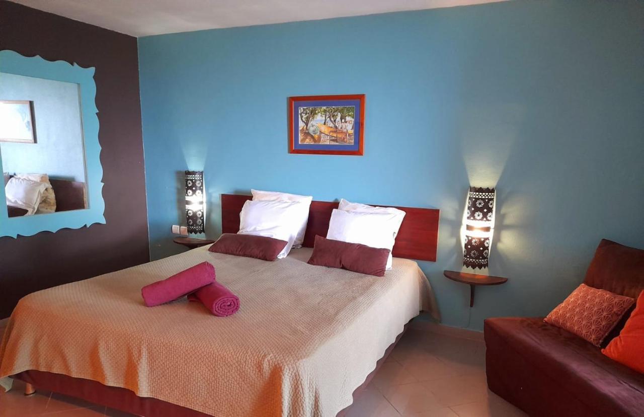 לה גוסייר Ilet Bleu Studio Cosy Rdc Vue Mer Et Jardin - Acces Direct Plage מראה חיצוני תמונה