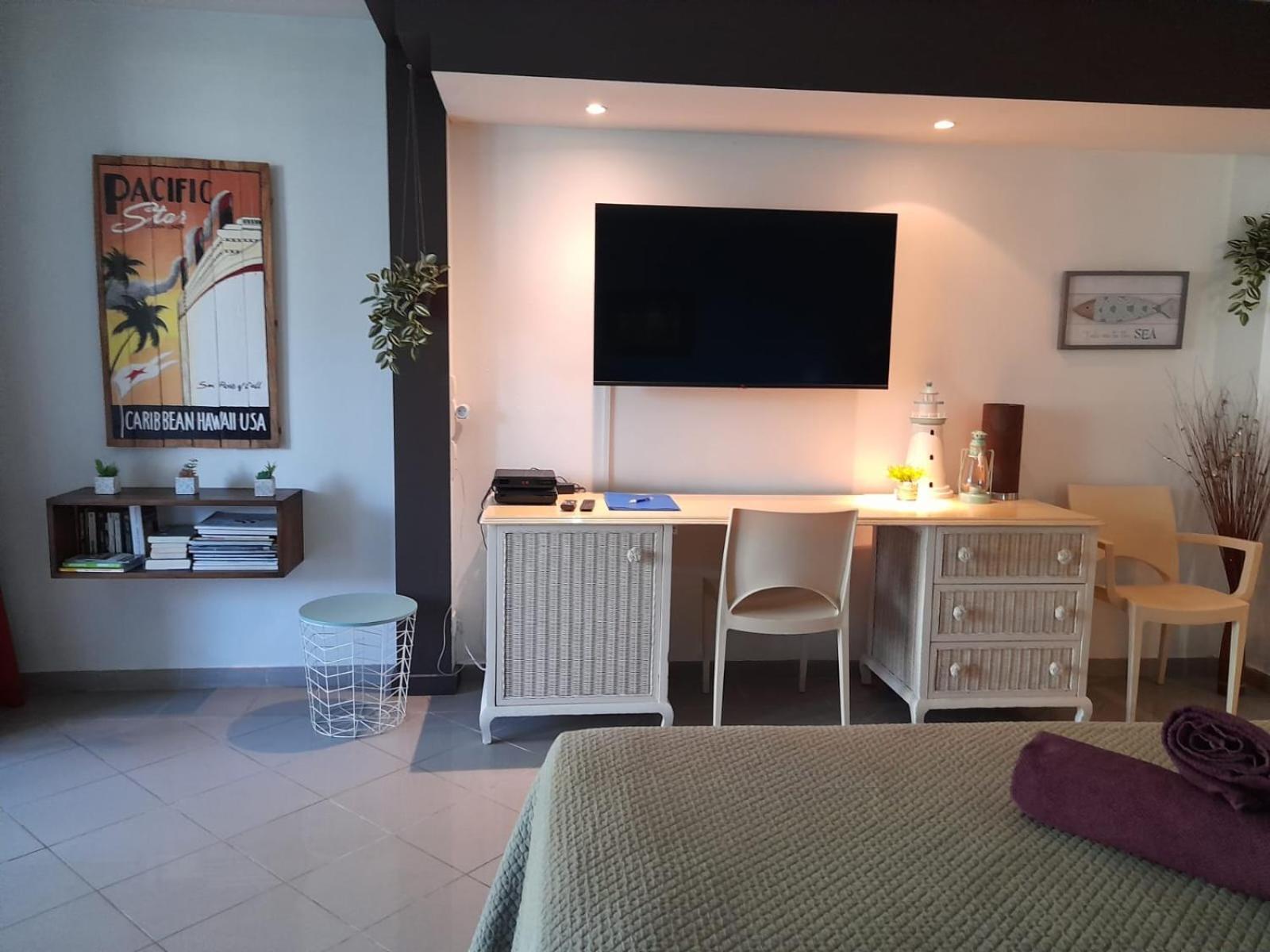 לה גוסייר Ilet Bleu Studio Cosy Rdc Vue Mer Et Jardin - Acces Direct Plage מראה חיצוני תמונה